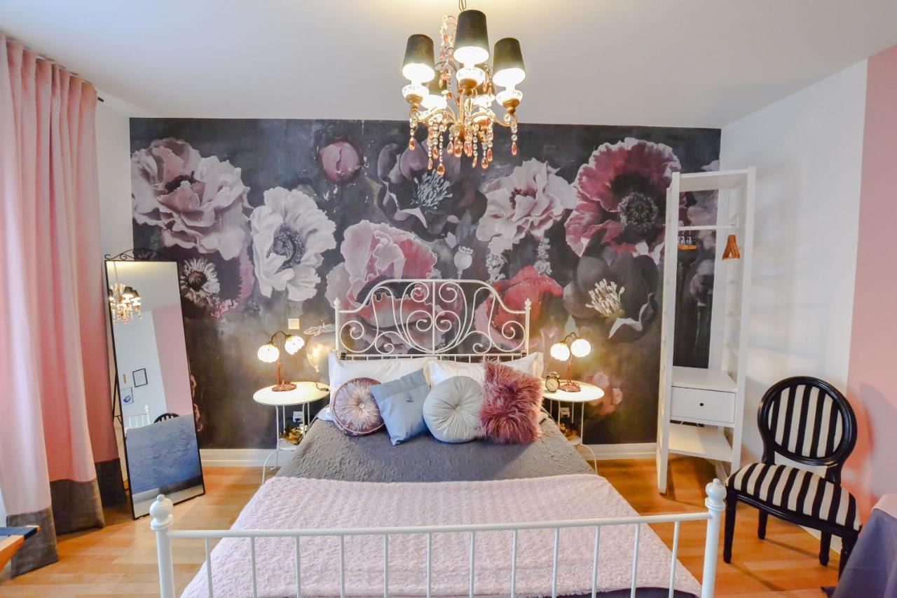 B&B "Villa Fink" ออสไตม์ ภายนอก รูปภาพ