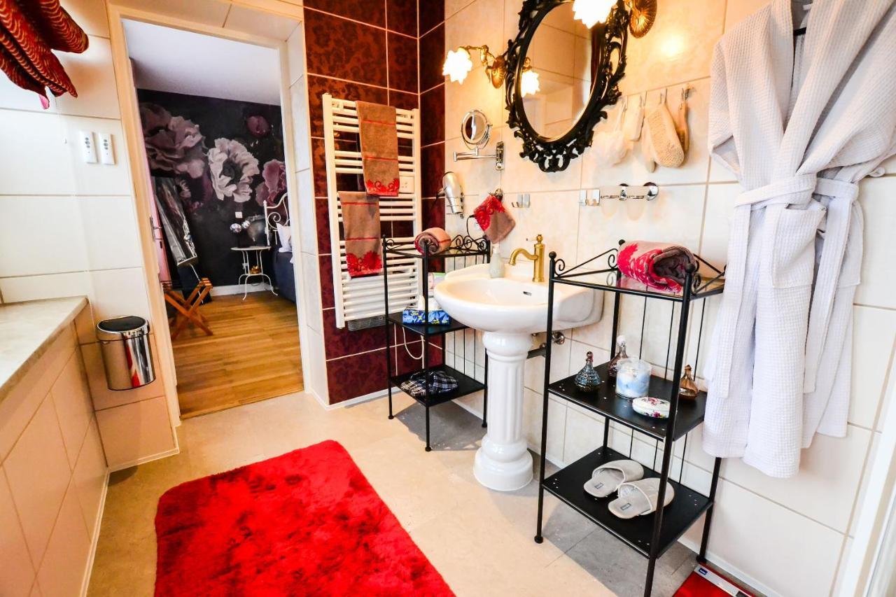 B&B "Villa Fink" ออสไตม์ ภายนอก รูปภาพ
